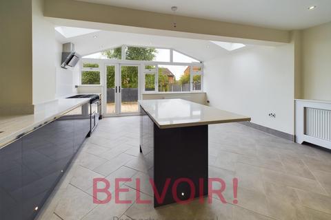 27 Bexhill Grove, Stoke-on-trent, ST1 6SW
