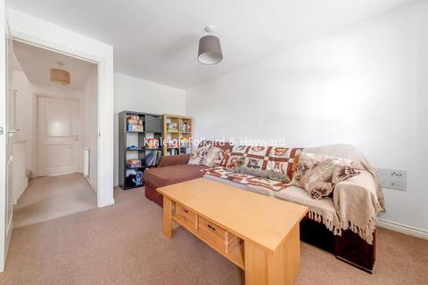 57 Erickson Gardens, Bromley, BR2 9FZ