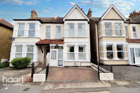 23 Albion Road, Westcliff-on-sea, SS0 7DP