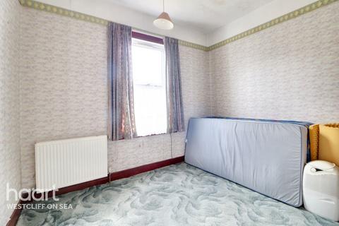 23 Albion Road, Westcliff-on-sea, SS0 7DP