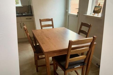 4 bedroom terraced house to rent, Pinhoe Road, Exeter