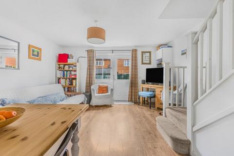 25 Bramley Close, Gosford, Kidlington, OX5 2GD