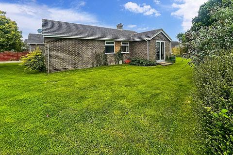 3 bedroom detached bungalow for sale, Binsted Avenue, Bognor Regis, West Sussex