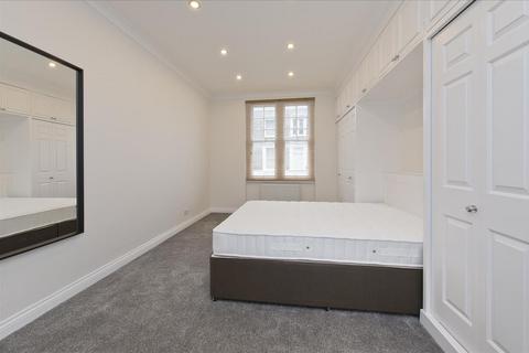 3 bedroom apartment to rent, Challoner Mansions, Challoner Street, London, W14