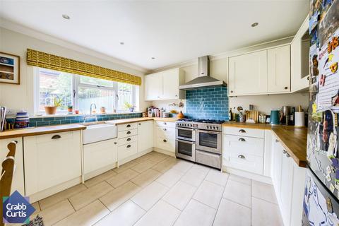 4 bedroom semi-detached house for sale, Valley Road, Radford Semele, Leamington Spa, CV31