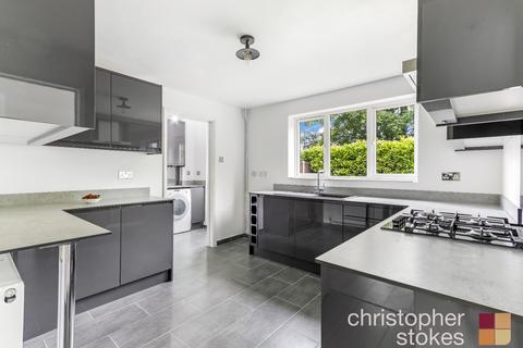 6 bedroom detached house for sale, Mylne Close, Cheshunt, Waltham Cross, Hertfordshire, EN8 0PS