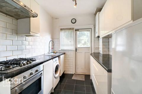 117 Shirley Gardens, Barking, IG11 9XB