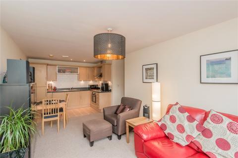 2 bedroom flat for sale, Winding Rise, Bailiff Bridge, Brighouse, West Yorkshire, HD6