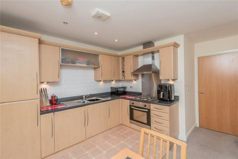 2 bedroom flat for sale, Winding Rise, Bailiff Bridge, Brighouse, West Yorkshire, HD6