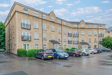 2 bedroom flat for sale, Winding Rise, Bailiff Bridge, Brighouse, West Yorkshire, HD6