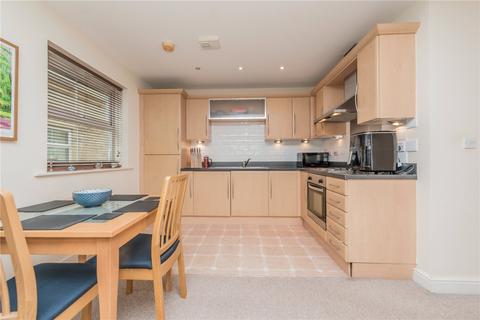 2 bedroom flat for sale, Winding Rise, Bailiff Bridge, Brighouse, West Yorkshire, HD6