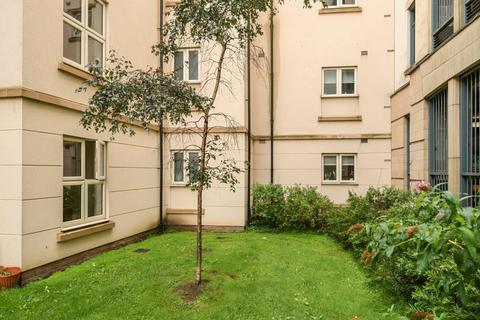 2 bedroom flat for sale, Woodford Way,  Witney,  OX28