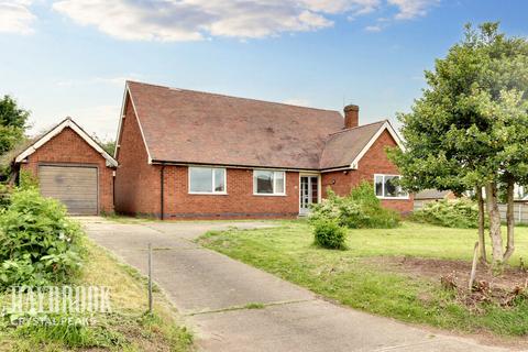 3 bedroom detached bungalow for sale, Serlby Lane, Harthill