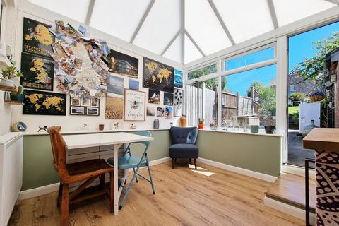 21 Barton Road, Gravenhurst, Bedford, MK45 4JP
