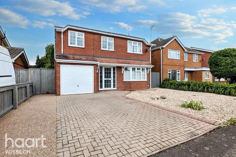 5 bedroom detached house for sale, Peckover Drive, Wisbech