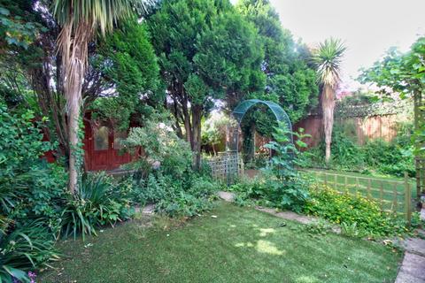 3 Kings Avenue, Newington, Ramsgate, CT12 6DL