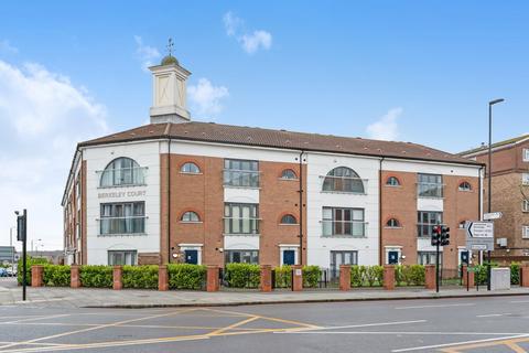 2 bedroom apartment for sale, Berkeley Court, 48 Masons Hill, BROMLEY, BR2