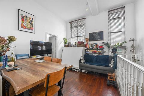 2 bedroom duplex for sale, Gosset Street, London, E2