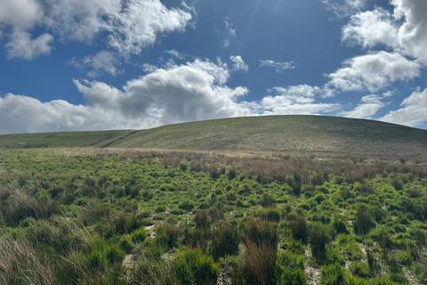 Farm land for sale, Soar Y Mynydd, Tregaron, SY25