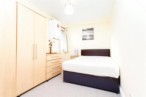 2 bedroom apartment to rent, High Road, South Tottenham, London, N15