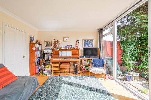 4 bedroom house for sale, Campsfield Road, Hornsey, London, N8