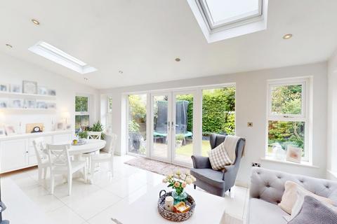 7 Corner Brook, Lostock, Bolton, BL6 4GX