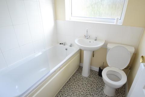 2 bedroom semi-detached house to rent, Bowland Drive, Barton Seagrave, NN15