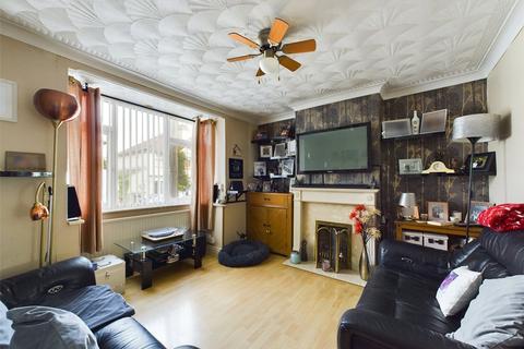 3 bedroom semi-detached house for sale, Kitchener Avenue, Gloucester, Gloucestershire, GL1