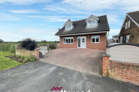 4 bedroom detached house for sale, Balk Lane, Hook, Goole, DN14