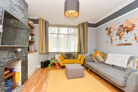 4 bedroom semi-detached house for sale, Sutton Road, Maidstone, Kent