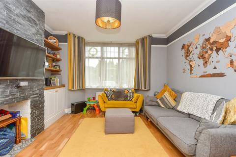 4 bedroom semi-detached house for sale, Sutton Road, Maidstone, Kent