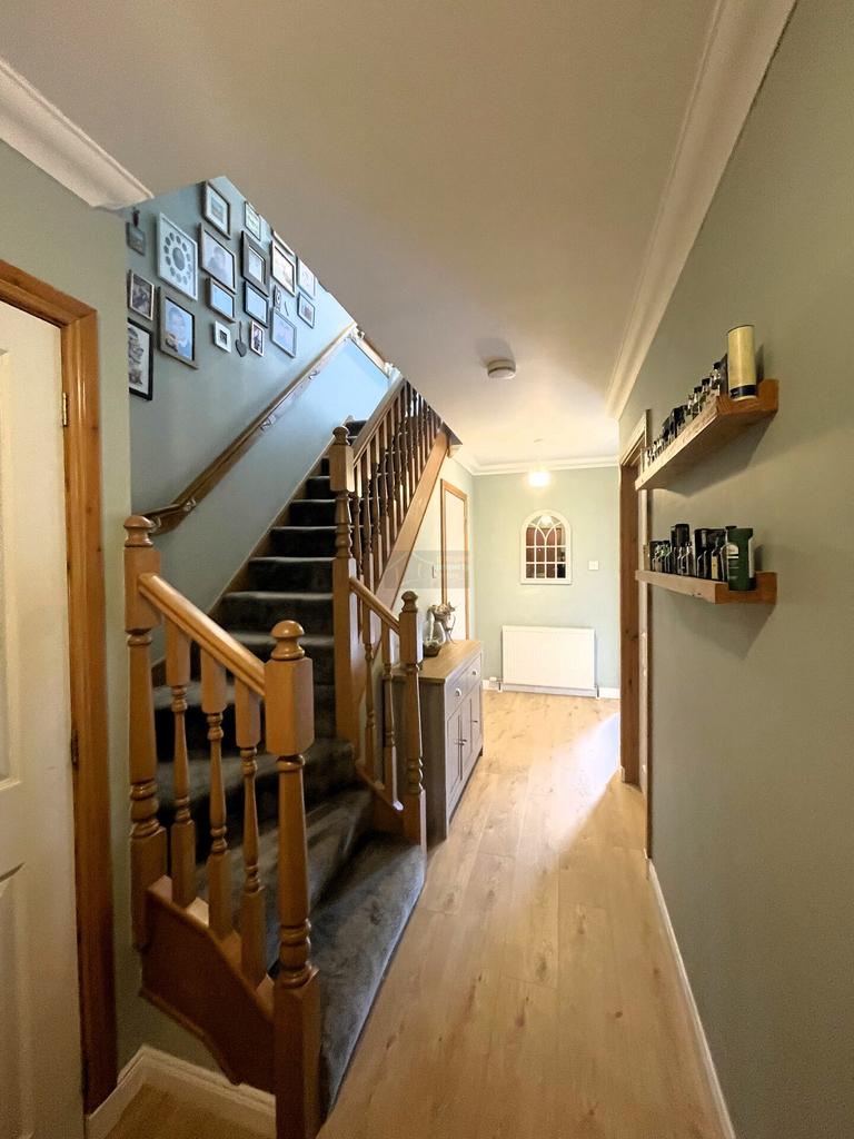 Hallway a.JPG