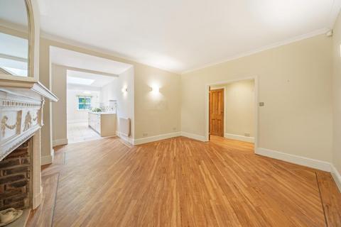 2 bedroom flat for sale, Bolingbroke Grove, Battersea