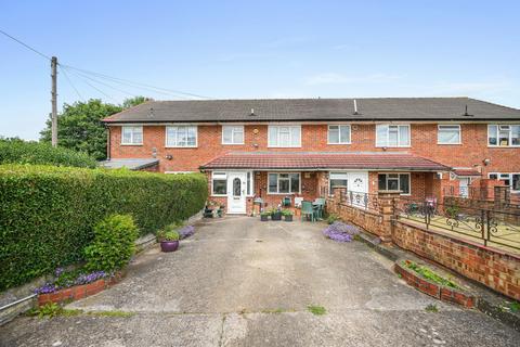 3 bedroom terraced house for sale, The Orchard, Hounslow