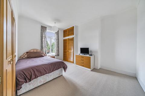132 Muirkirk Road, London, SE6 1BL