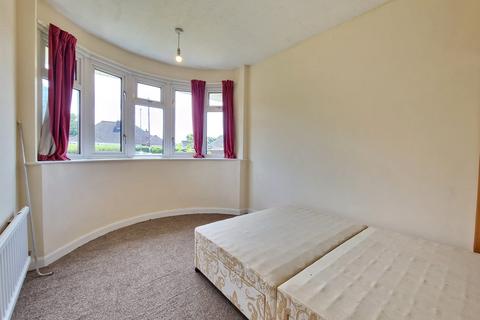 2 bedroom bungalow for sale, LUTON, LU2