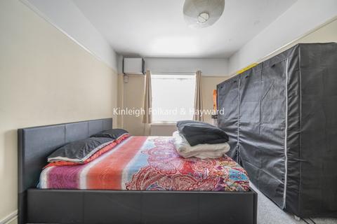 1 bedroom flat to rent, North End Road Wembley HA9