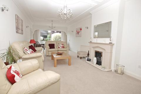 60 Hayes Way, Beckenham, BR3 6RS