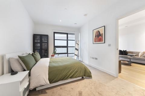 1 bedroom apartment for sale, Astell House, London City Island, London, E14