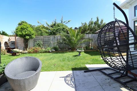 2 bedroom bungalow for sale, Percy Avenue, Broadstairs