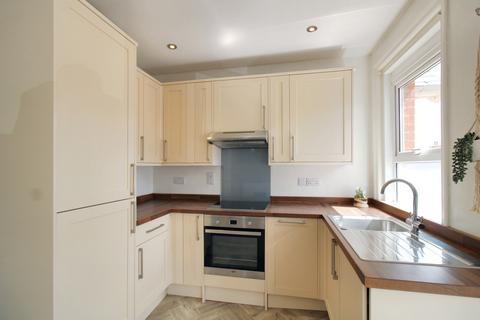 2 bedroom maisonette for sale, St. Michaels Road,  Aldershot, GU12