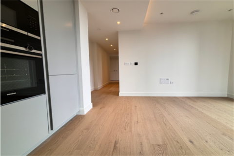 2 bedroom apartment to rent, Harcourt Tower, Marsh Wall, E14