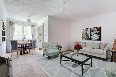 2 bedroom apartment for sale, Hudsons Court, Darkes Lane, Potters Bar, Hertfordshire