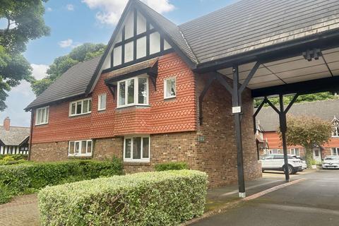 2 bedroom flat for sale, Village Court, Monkseaton, Whitley Bay, Tyne and Wear, NE26 3QB