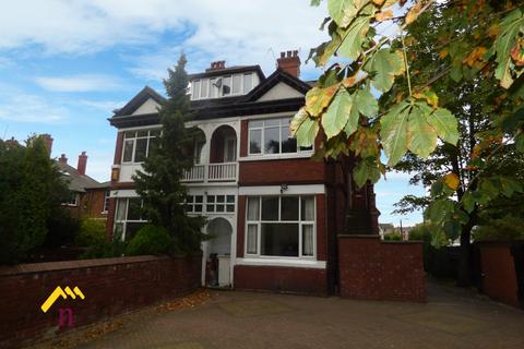 2 bedroom flat to rent, Townfield Villas, Doncaster DN1