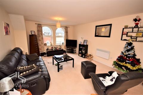 2 bedroom flat for sale, Woodlands View, Ansdell, Lancashire