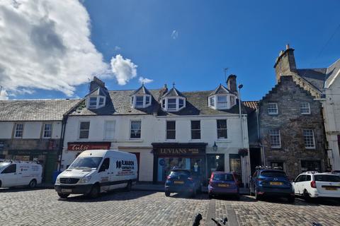 3 bedroom flat to rent, Market Street, St Andrews, KY16