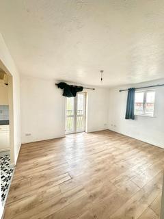 2 bedroom flat to rent, Caledonia Court, Keel Close, Barking IG11