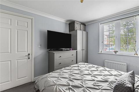 3 bedroom apartment for sale, Chertsey, Surrey KT16
