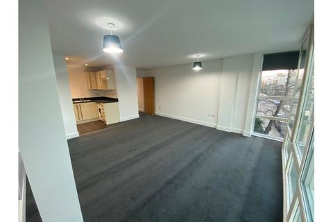 2 bedroom flat to rent, CAPULET SQUARE , BROMLEY BY BOW